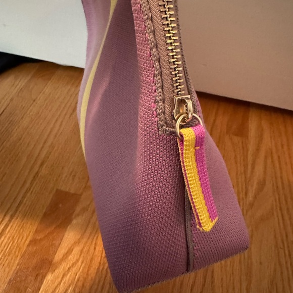 Rothy’s Vanity Makeup Bag- Black Mist W/ Hooks For Cross Body. Large Pouch Only! - Picture 3 of 7